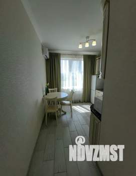 1-к квартира, посуточно, 40м2, 2/5 этаж