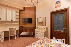 3-к квартира, посуточно, 152м2, 2/15 этаж