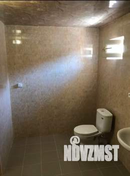Студия квартира, посуточно, 40м2, 2/2 этаж