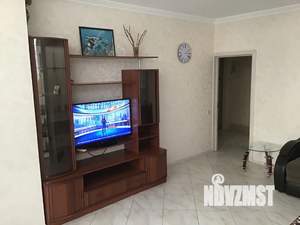 1-к квартира, посуточно, 54м2, 1/8 этаж