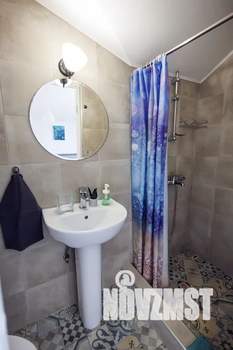 2-к квартира, посуточно, 50м2, 3/3 этаж