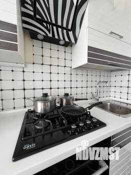 1-к квартира, посуточно, 46м2, 7/12 этаж