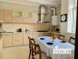 3-к квартира, посуточно, 83м2, 4/5 этаж