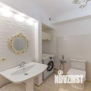 2-к квартира, посуточно, 83м2, 2/6 этаж