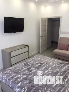 1-к квартира, посуточно, 49м2, 5/8 этаж