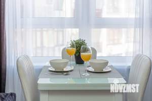Студия квартира, посуточно, 30м2, 7/8 этаж