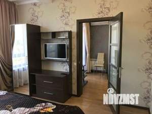 1-к квартира, посуточно, 50м2, 1/1 этаж