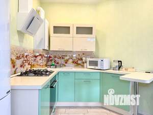 1-к квартира, посуточно, 44м2, 2/9 этаж