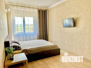 1-к квартира, посуточно, 50м2, 1/1 этаж