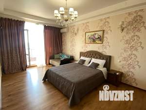 1-к квартира, посуточно, 62м2, 4/8 этаж