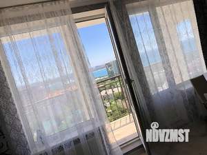 Студия квартира, посуточно, 45м2, 10/16 этаж