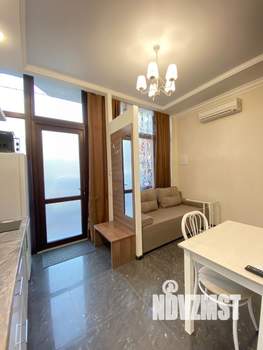 Студия квартира, посуточно, 28м2, 1/4 этаж