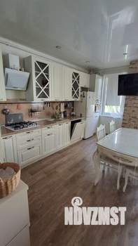 2-к квартира, посуточно, 64м2, 1/5 этаж