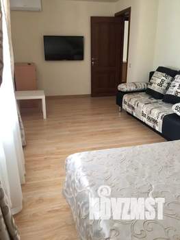 4-к квартира, посуточно, 80м2, 2/2 этаж