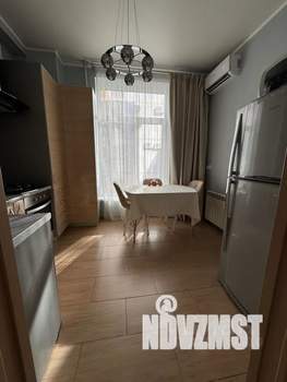 1-к квартира, посуточно, 48м2, 3/6 этаж