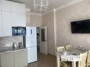 1-к квартира, посуточно, 52м2, 5/6 этаж