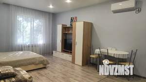 Студия квартира, посуточно, 35м2, 2/2 этаж