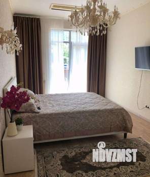 1-к квартира, посуточно, 80м2, 2/15 этаж