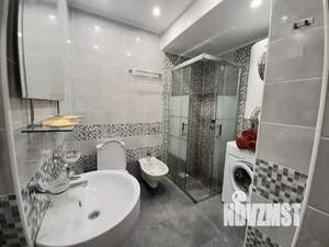 Студия квартира, посуточно, 27м2, 1/6 этаж