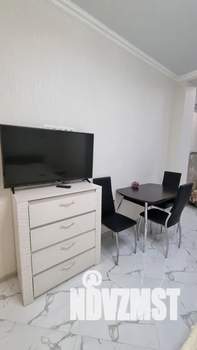 Студия квартира, посуточно, 31м2, 7/8 этаж