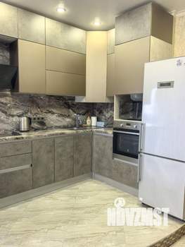 1-к квартира, на длительный срок, 62м2, 1/10 этаж