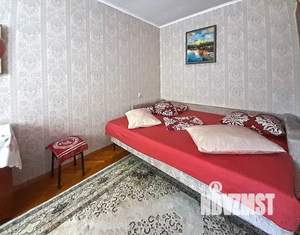 2-к квартира, посуточно, 44м2, 4/6 этаж