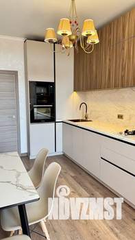 1-к квартира, посуточно, 54м2, 6/10 этаж