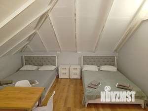 2-к квартира, посуточно, 40м2, 4/4 этаж