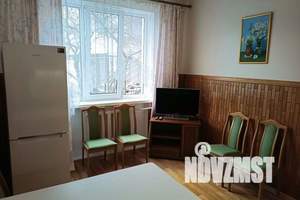 2-к квартира, посуточно, 70м2, 1/2 этаж