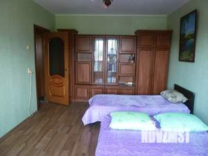 1-к квартира, посуточно, 40м2, 6/10 этаж