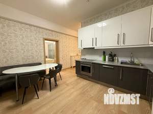 2-к квартира, посуточно, 82м2, 1/5 этаж