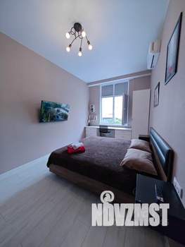 1-к квартира, посуточно, 44м2, 1/8 этаж