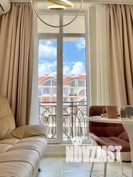 Студия квартира, посуточно, 38м2, 4/5 этаж