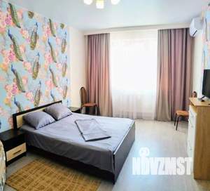 1-к квартира, посуточно, 50м2, 1/1 этаж