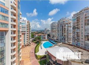 5-к квартира, на длительный срок, 200м2, 6/15 этаж