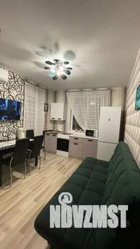 1-к квартира, посуточно, 50м2, 2/3 этаж