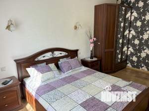 1-к квартира, посуточно, 65м2, 1/1 этаж