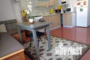 1-к квартира, посуточно, 40м2, 6/6 этаж