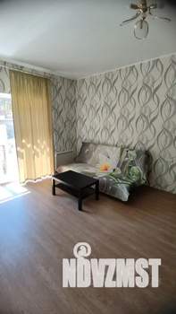 1-к квартира, посуточно, 50м2, 2/3 этаж