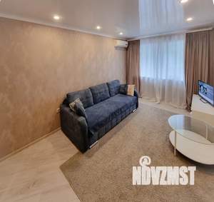 2-к квартира, посуточно, 39м2, 1/2 этаж