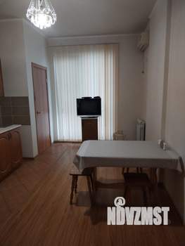 1-к квартира, на длительный срок, 42м2, 4/6 этаж