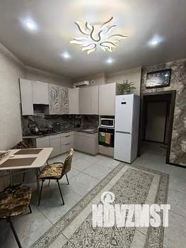 1-к квартира, посуточно, 48м2, 3/7 этаж