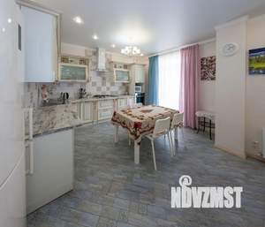 2-к квартира, посуточно, 70м2, 2/6 этаж