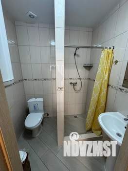 1-к квартира, посуточно, 30м2, 1/2 этаж