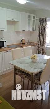 1-к квартира, посуточно, 35м2, 3/3 этаж