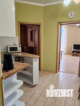 2-к квартира, посуточно, 68м2, 8/17 этаж
