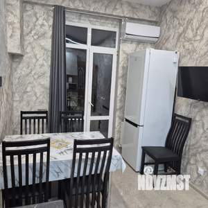 1-к квартира, посуточно, 42м2, 1/10 этаж