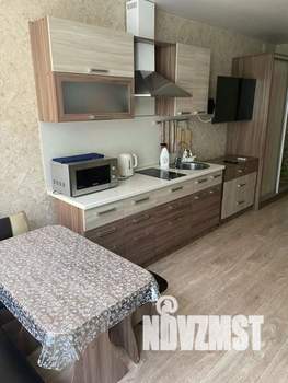 1-к квартира, посуточно, 38м2, 1/1 этаж