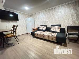 1-к квартира, посуточно, 35м2, 3/3 этаж