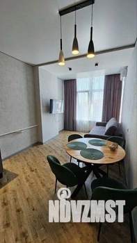 1-к квартира, посуточно, 50м2, 1/1 этаж